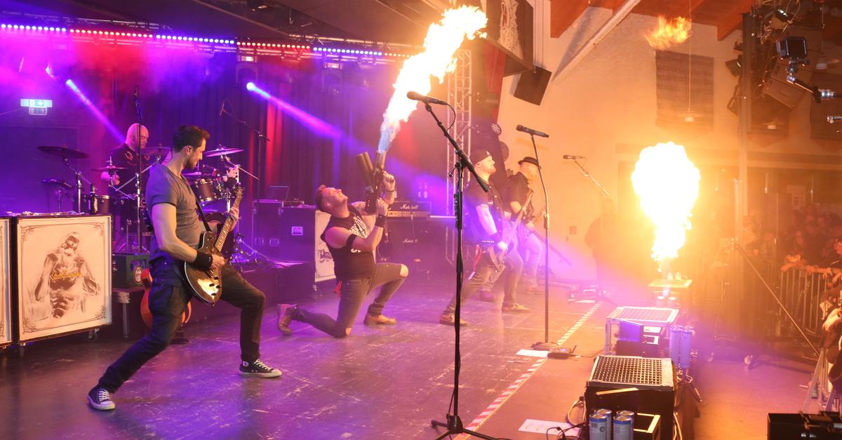 „Monsters of Tribute“ ehrt Hardrock-Giganten in Fronhausen