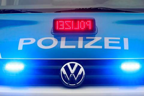 Nach einem Diebstahl in Gladenbach sucht die Polizei weiter nach dem Täter. Symbolfoto: dpa 