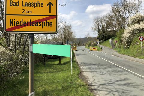 Die Strecke zwischen Niederlaasphe und Laasphe soll am Freitag für den Verkehr freigegeben werden.