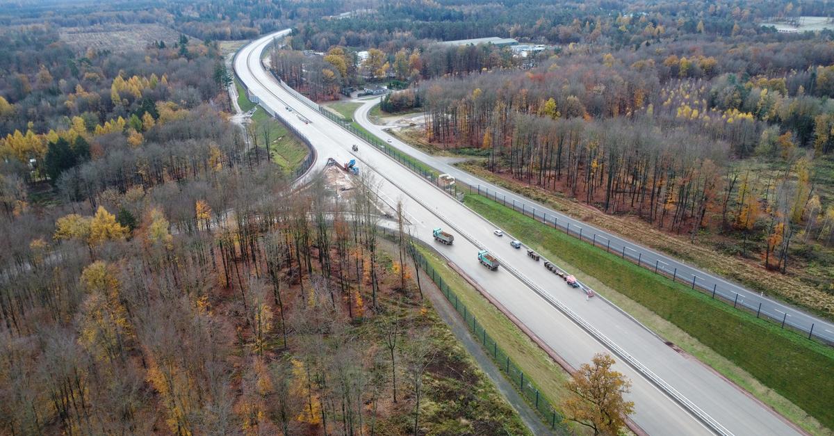 Prozess-gegen-mutma-liche-A49-Steinewerfer-beginnt