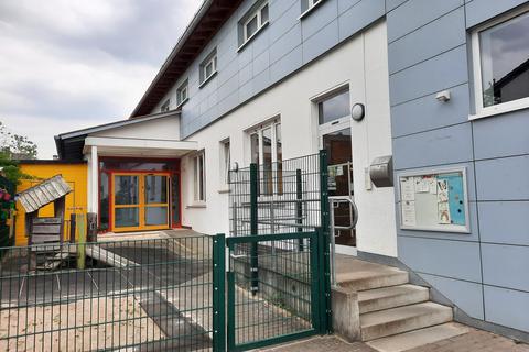 Die katholische Kindertagesstätte St. Hubertus in Amöneburg-Mardorf hat wegen eines Elternbriefs einen Shitstorm abbekommen.