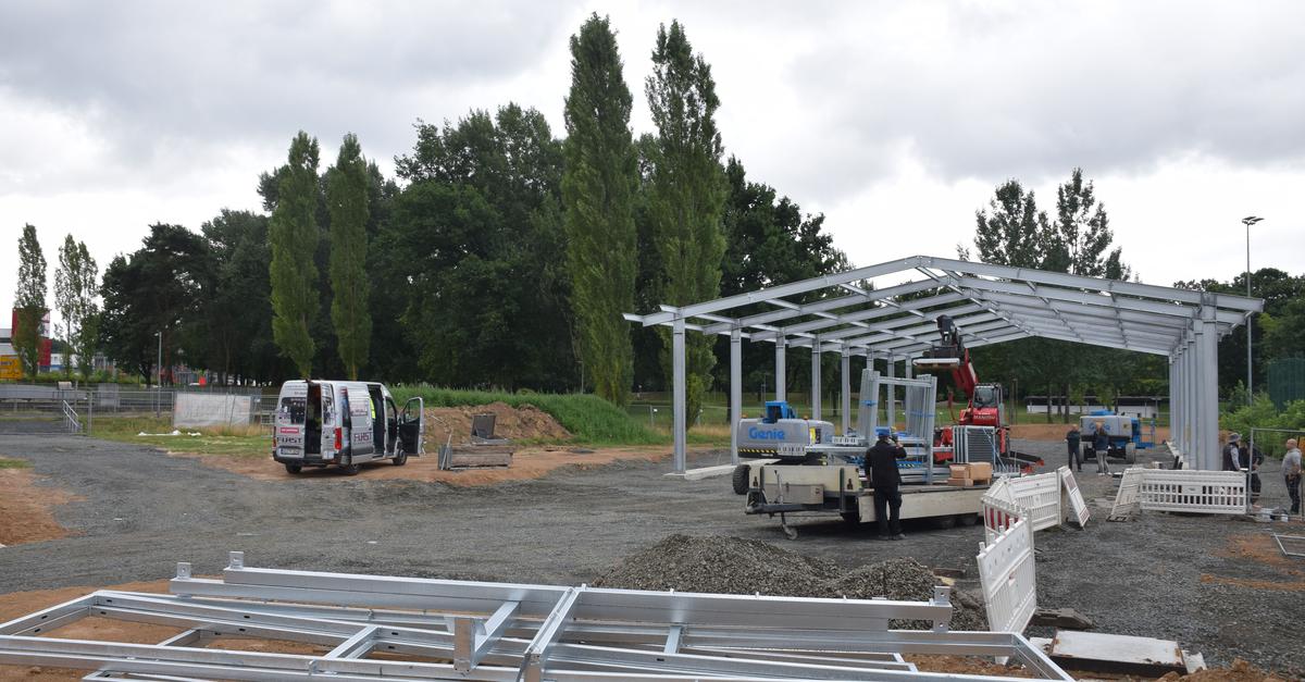 Freiluft-Sporthalle-in-Stadtallendorf-nimmt-Gestalt-an
