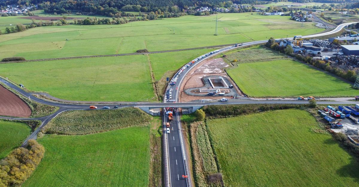 The B252/B62 bypass near Lahntal-Göttingen is finished and open