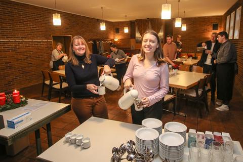 Im Philippshaus in Marburg können Menschen von Montag bis Freitag zwischen 11 und 15 Uhr eine kostenfreie Mahlzeit, Kaffee und Tee bekommen.