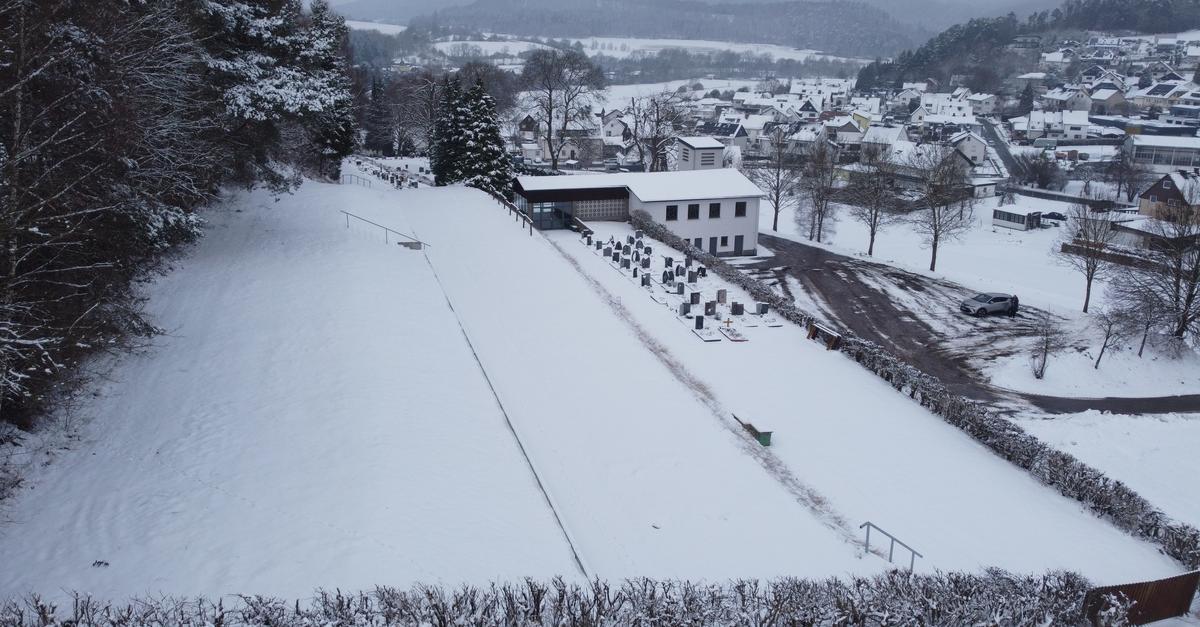 Neue-Bestattungsform-kommt-in-Steffenberg