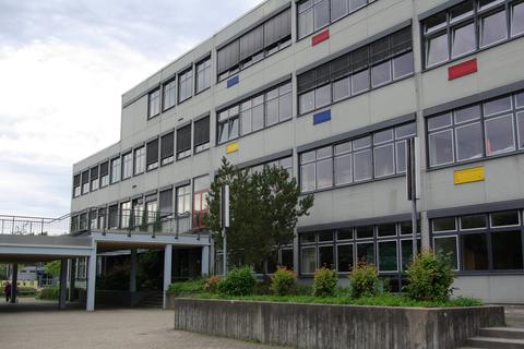 Gesamtschule Obere Aar in Taunusstein-Hahn.  Fotos: Archiv