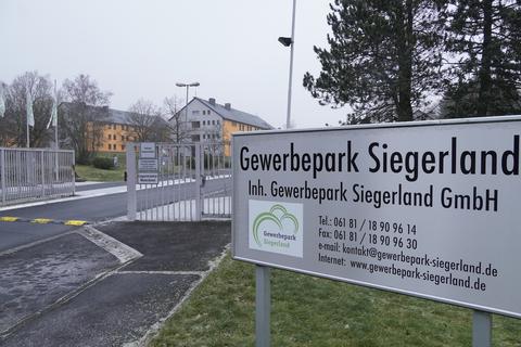 Im Gewerbepark Siegerland auf dem Gelände der ehemaligen Siegerlandkaserne wird demnächst ein sogenanntes Laufhaus eröffnet.