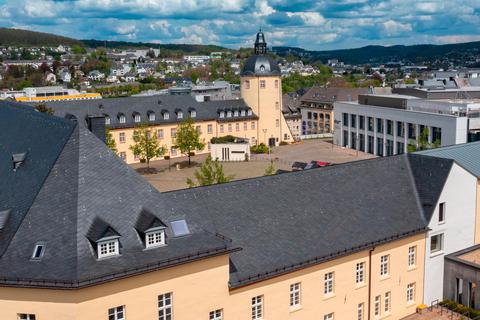 Einer der Standorte der Universität Siegen: Im Campus Unteres Schloss in der Oberstadt findet am Samstag von 10 bis 16 Uhr die "offene Uni" statt.  Foto: Universität Siegen 