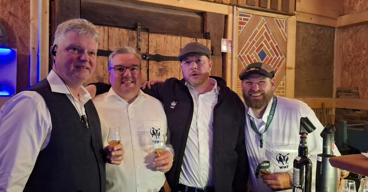 Whisky-Nacht im Werdorfer Schloss ist gut besucht