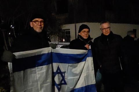 Setzen sich für das Gedenken an die Reichspogromnacht in Braunfels ein (v.l.): Karl-Heinz Blättel, Joachim Bernecke und Michael Hollatz.