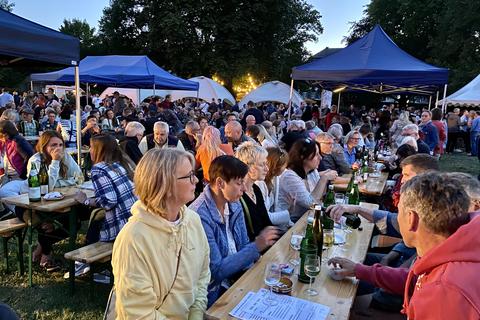 Im Hofgarten findet das 17. Dillenburger Weinfest am Freitag und Samstag, 21. und 22. Juli, statt.