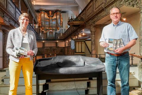 Unterstützen Künstler mit mindestens 3000 Euro: die Dillenburger Kantoren Petra Denker und Joachim Dreher. Foto: Katrin Weber 