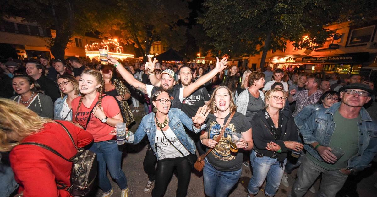 Ablauf und Vorbereitung: So organisiert Dillenburg die Aquarena-Nacht