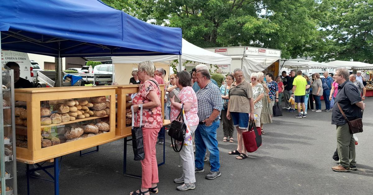 Am-10-Oktober-ist-in-M-nchhausen-wieder-Dreschhallenmarkt