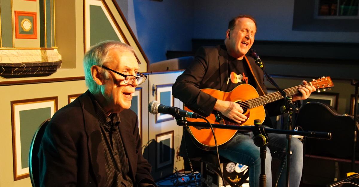 Langenaubach-Einblicke-in-Lennons-sp-te-Lebensjahre