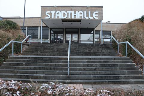 Mit dem Anbau eines Restaurants werden auf der Parkplatzseite die Treppen verschwinden und der Zugang von unten ist – mit einem gewissen Höhenunterschied – barrierefrei sein.