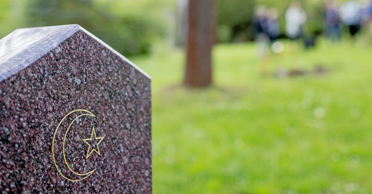 Muslim burial ground: Breidenbach examines new local options