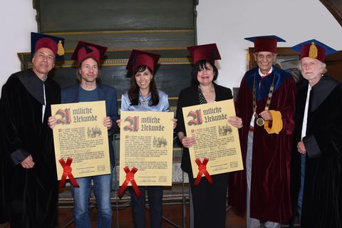 Wissenschaftler in der früheren Universität: In der Hohen Schule ernennt die "Old Herborn University" auch neue Ehrenprofessoren.