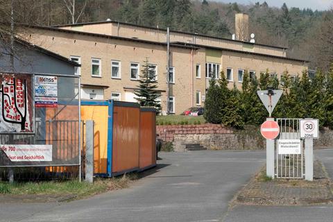 Bis 1993 Bundeswehrstandort, heute vor allem Heimat vieler Gewerbebetriebe: die ehemalige Aartalkaserne in Herbornseelbach. Foto: Katrin Weber 
