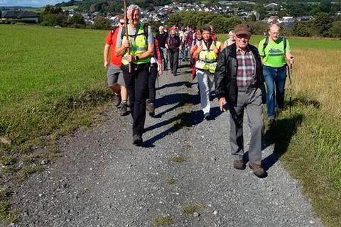 Wandern auf dem Ökumenischen Pilgerweg: In diesem Jahr startet und endet die Tour in Sinn. Archivfoto: Dorothea von Wolff 