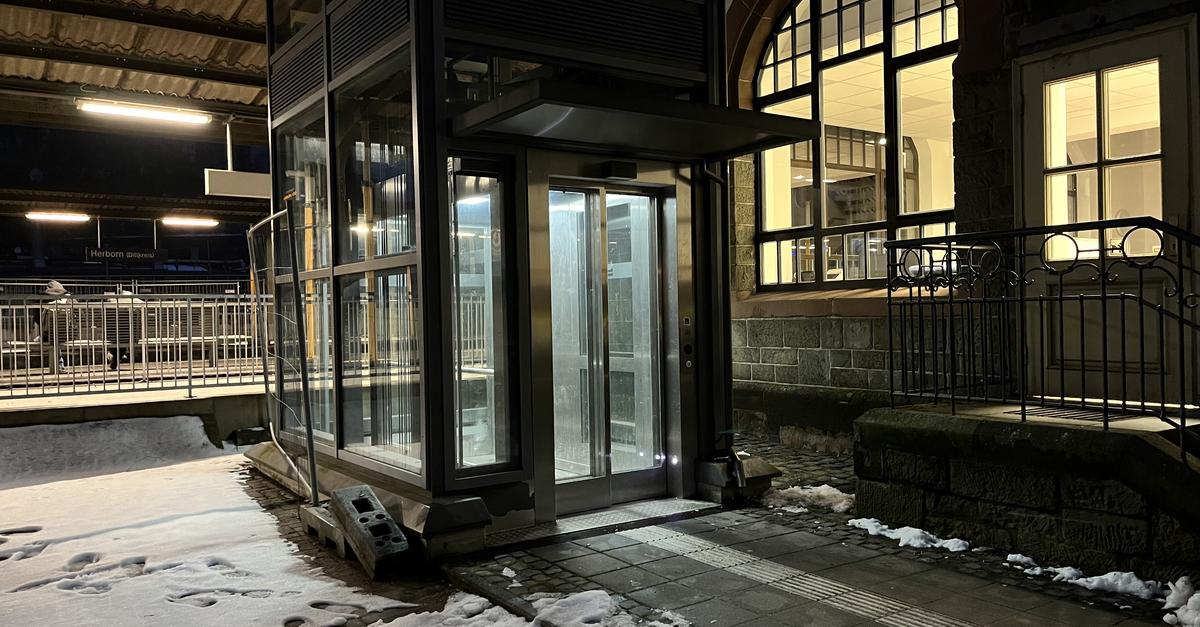 Herborner-Stadtpolizei-zieht-in-den-Bahnhof-ein