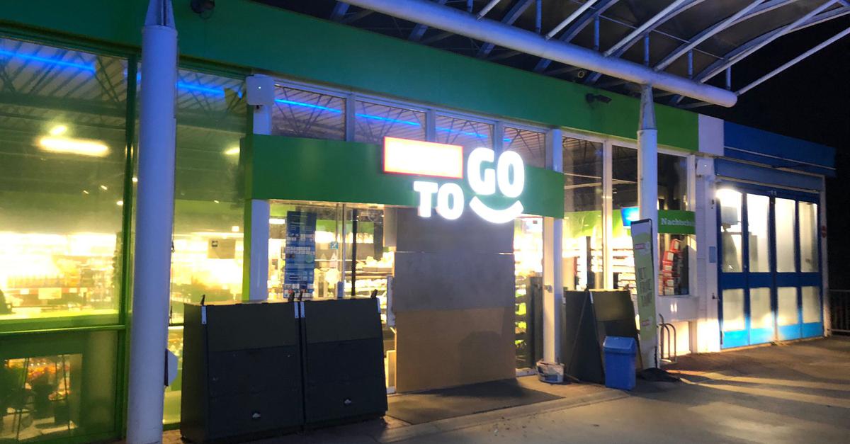 Einbruch in AralTankstelle in HerbornBurg Tresor erbeutet