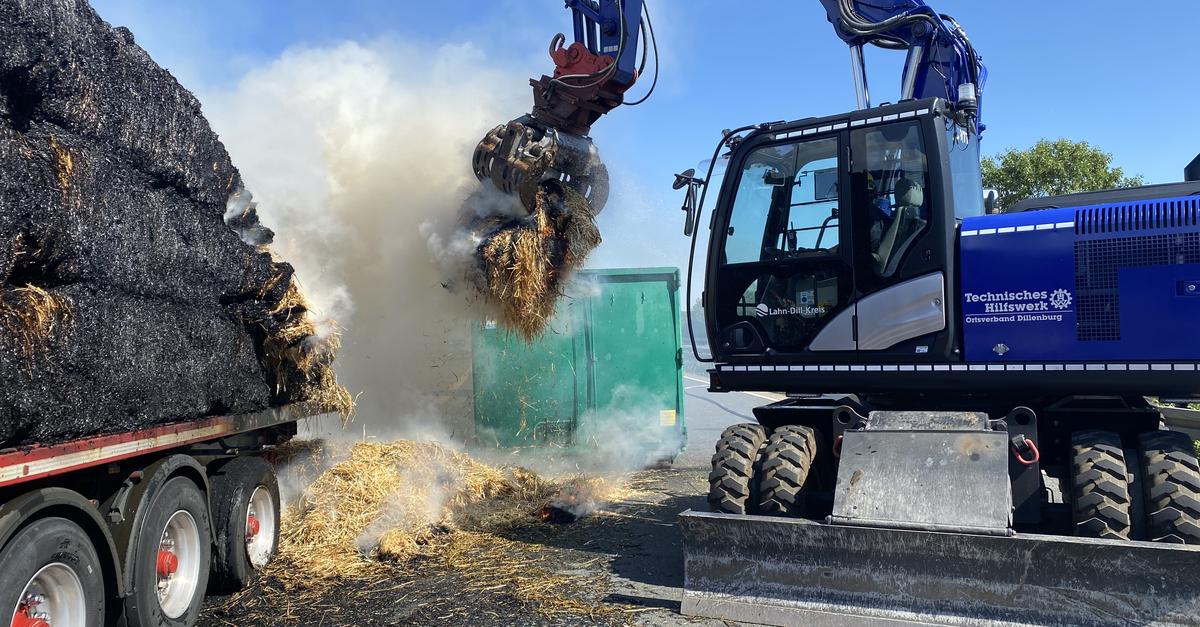 Hay bale fire paralyzes the northbound A45 for hours