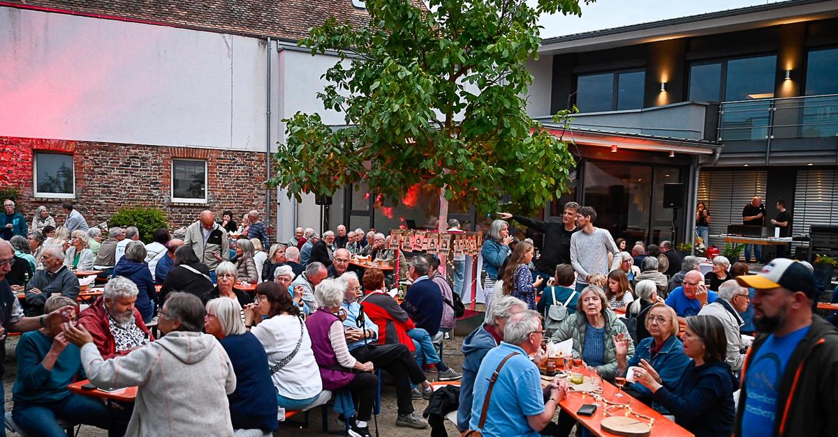 Engagement im Fokus: Hüttenberg ehrt Ehrenamtliche beim „Hütteinanderfest“