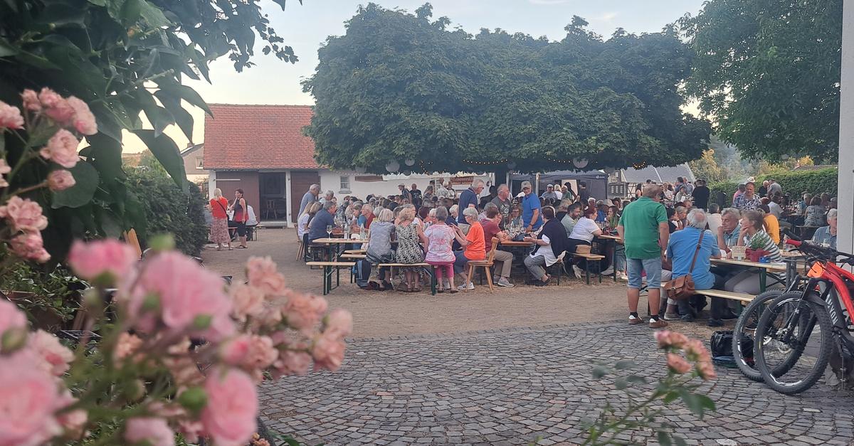 In Volpertshausen wird das Goethehaus zum mediterranen Treff