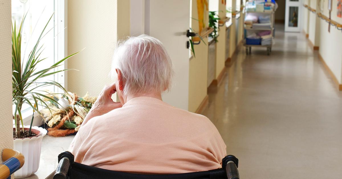 Verwechslung-im-Seniorencaf-Unfreiwilliges-Umstyling