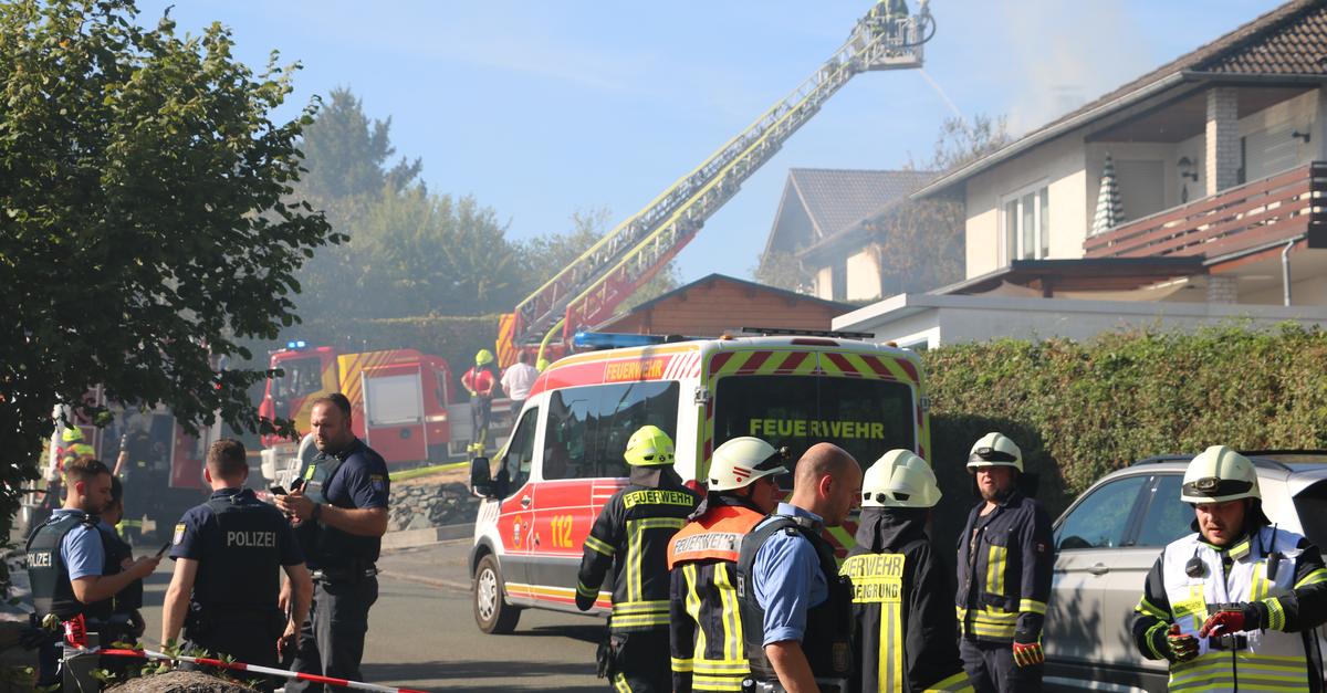 Nach Hausbrand in Schöffengrund-Niederwetz: Haus unbewohnbar