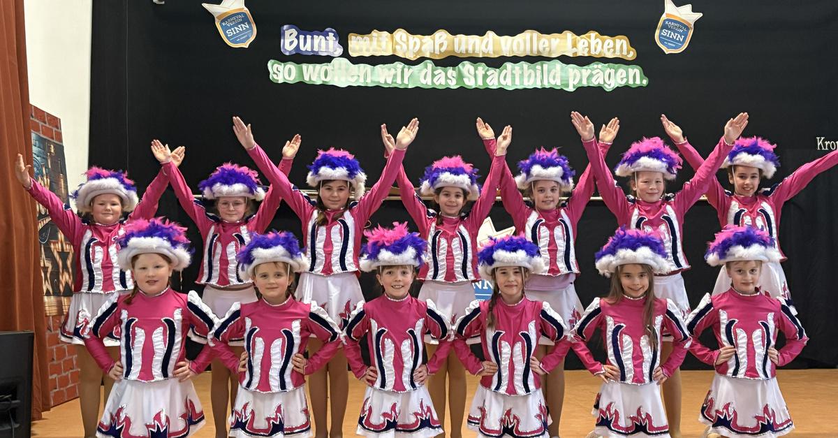 Vorhang-auf-f-r-die-Pinken-F-nkchen-aus-Sinn