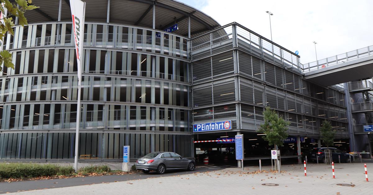 Parkhaus-am-Wetzlarer-Forum-Kostenlose-Stunde-f-llt-weg