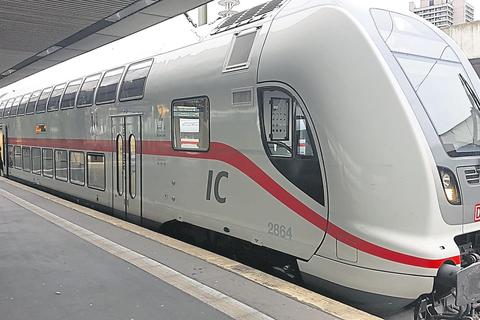 Ab Sonntag halten Intercity-Doppelstockzüge in Wetzlar und Dillenburg. Sie fahren aber erst ab dem 20. Dezember nach dem Regelfahrplan. Archivfoto: Pascal Reeber 