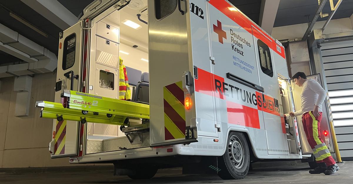 DRK-Rettungswagen-im-Einsatz-Vom-Notruf-bis-zur-Notaufnahme