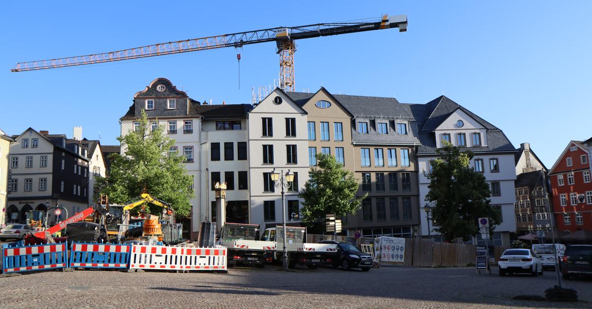 Wetzlarer-Domh-fe-sind-aus-Coucoun-geschl-pft