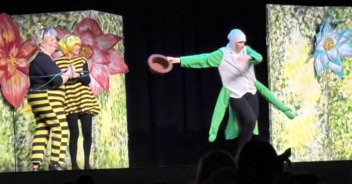 Der-Theaterring-l-sst-die-Biene-Maja-durch-Wetzlar-fliegen