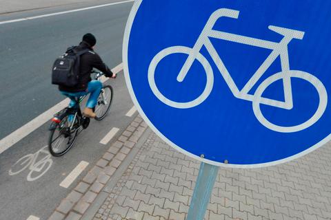 die CDU hat mit Kritik an dem Radwegekonzept für den Lahn-Dill-Kreis nachgelegt. Symbolfoto: Arne Dedert/dpa 
