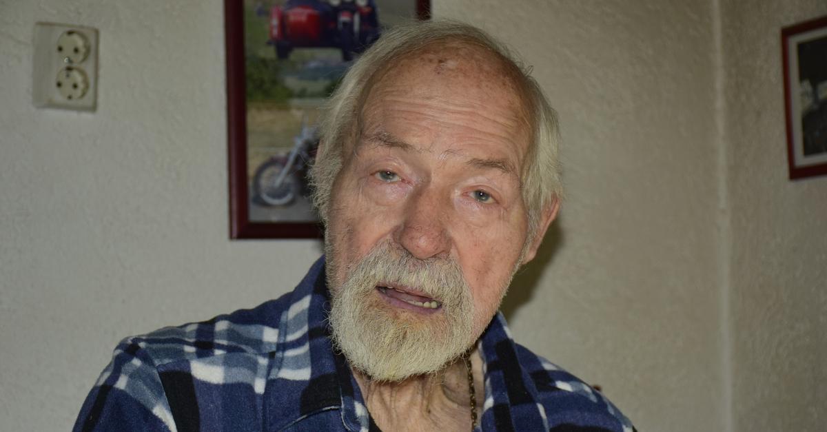 Manfred-Krauskopf-aus-Steindorf-wird-90-Jahre-alt