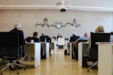 Der Sitzungssaal im Kreishaus in Wetzlar ist Forum für die Abgeordneten des Kreistags.