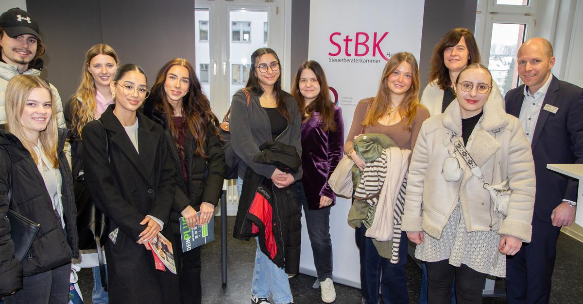 -Markt-der-M-glichkeiten-bei-StudiumPlus-in-Wetzlar