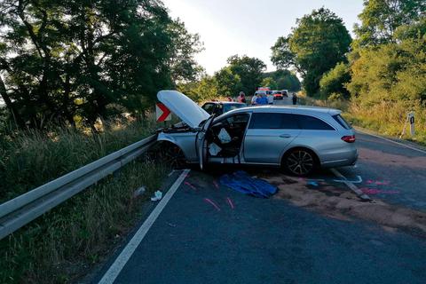 Zwischen Wetzlar und Hüttenberg hat es einen Unfall gegeben, an dem zwei Autos beteiligt waren. Foto: VRM 