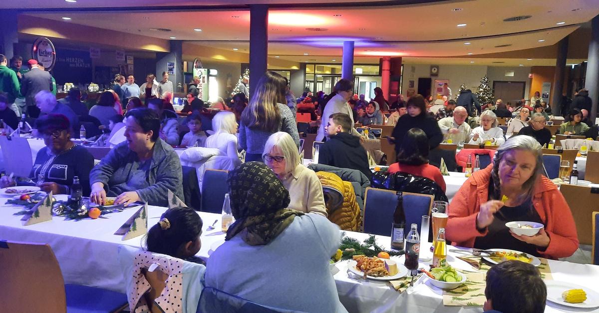 Weihnachtsessen-f-r-Kunden-der-Wetzlarer-Tafel