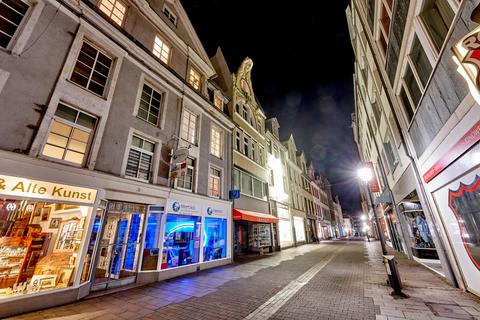 Verordnete Abendruhe im Kampf gegen das Virus: Auch in Koblenz gilt eine nächtliche Ausgangssperre. Foto: dpa