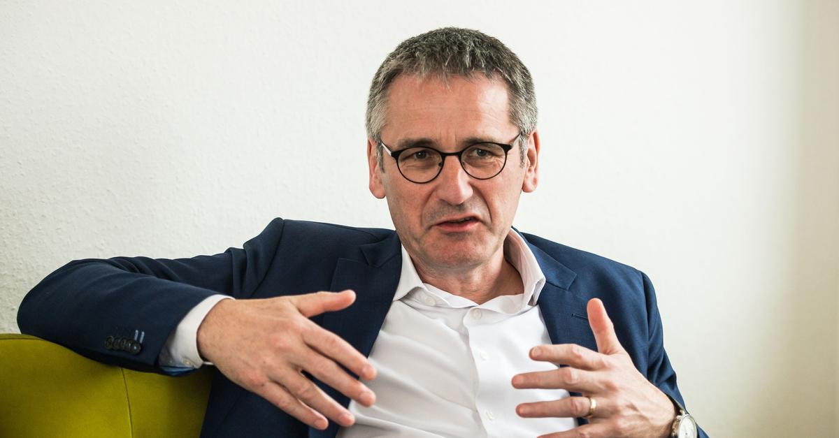 Hering-Brauchen-mehr-Treffpunkte-aller-sozialen-Schichten