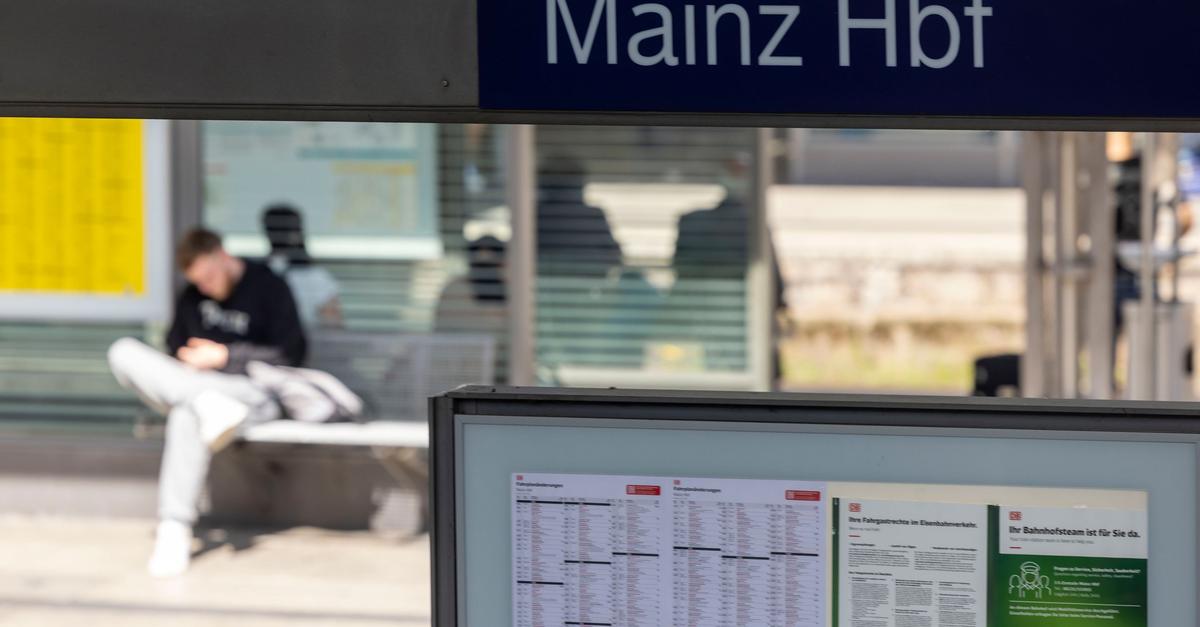 Viele-Bahn-Baustellen-aber-auch-Verbesserungen-angek-ndigt