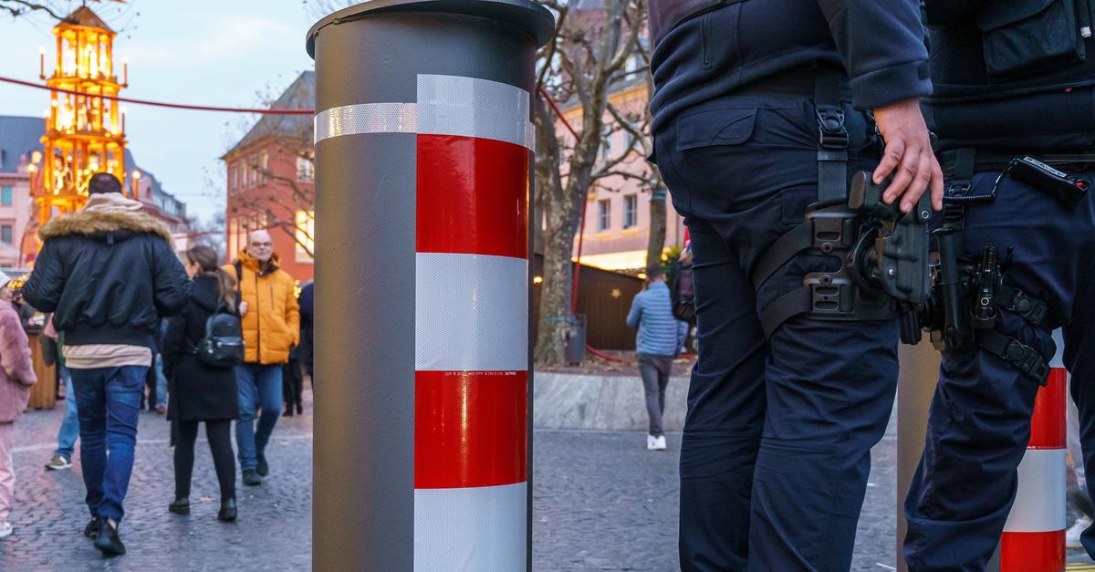 Innenminister-Ebling-freut-sich-auf-die-Weihnachtsm-rkte