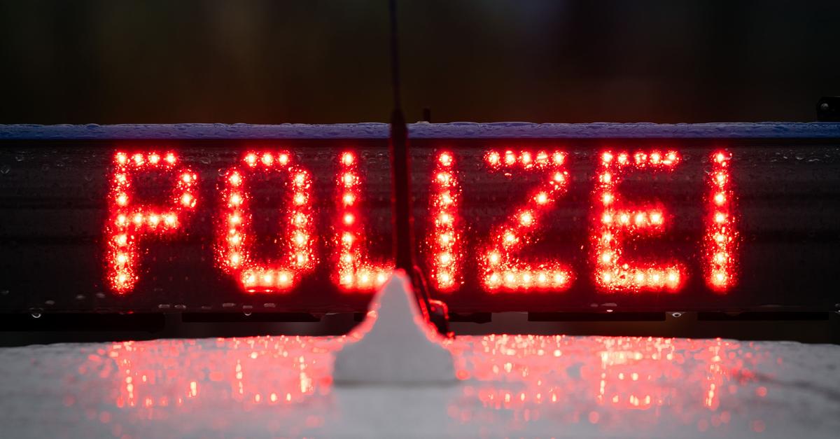 Polizeieinsatz-in-Niedersachsen-Beamte-warnen-Bev-lkerung