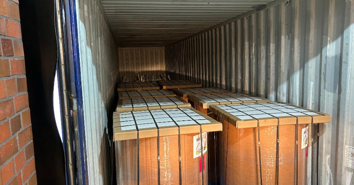 Heroin-im-Wert-von-32-Millionen-Euro-in-Container-entdeckt