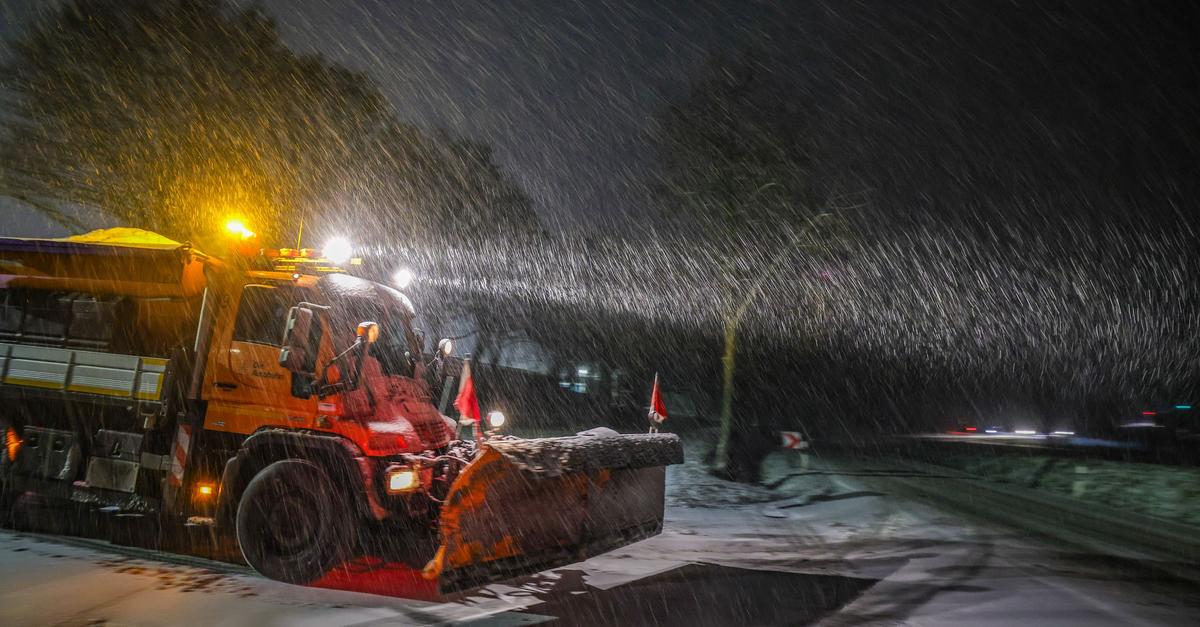 Eisregen-und-Schnee-macht-Autofahrern-zu-schaffen